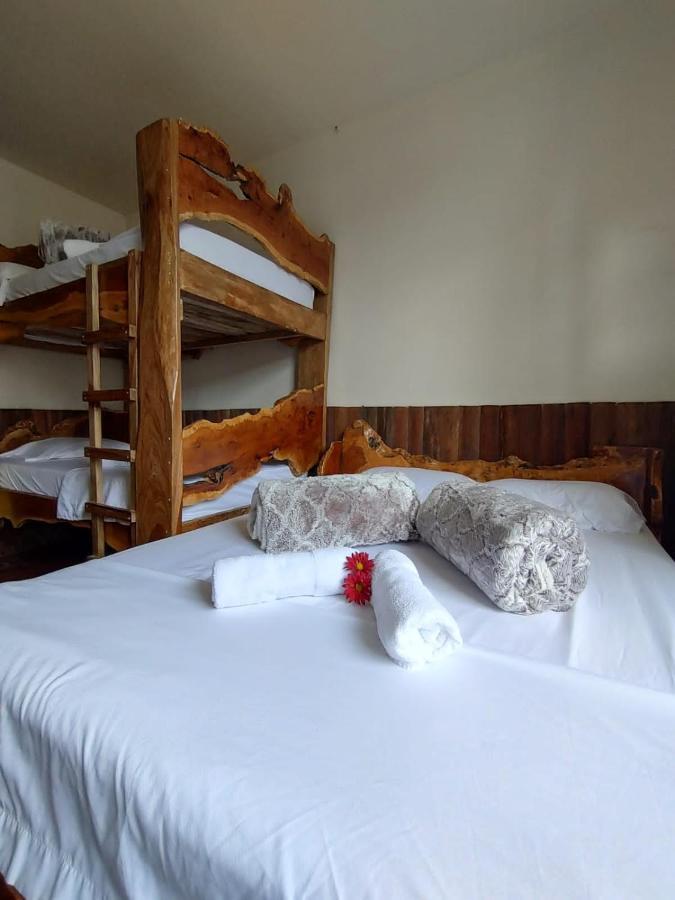 Hostal Casa Madrigal Hotell Filandia Exteriör bild