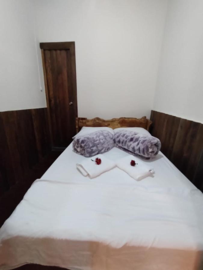 Hostal Casa Madrigal Hotell Filandia Exteriör bild