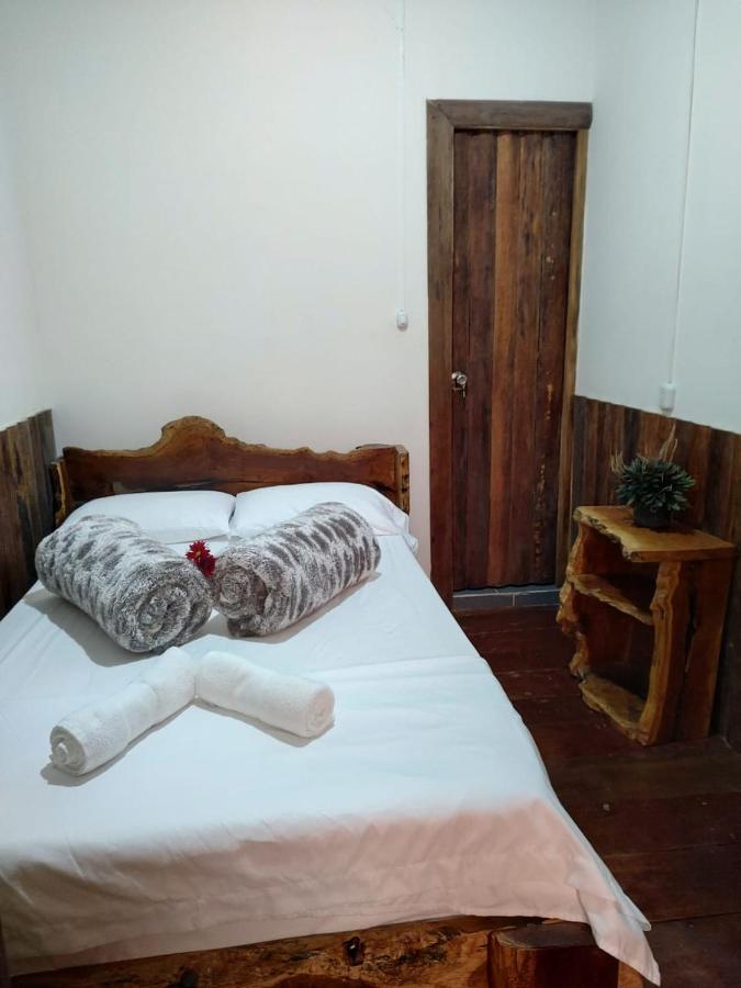 Hostal Casa Madrigal Hotell Filandia Exteriör bild